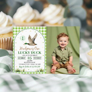 Invitación Un pato afortunado Green Gingham Birthday Photo