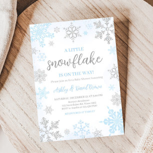 Invitación Un pequeño Baby Shower azul de copo de nieve