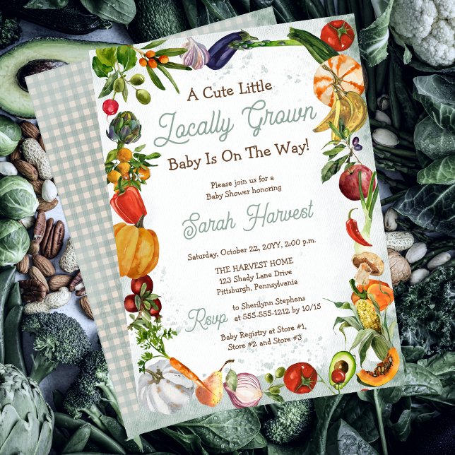 Invitación Un pequeño bebé de origen local está en camino de  ("A Cute Little Locally Grown Baby Is On The Way!" Boy Baby Shower Invitation)