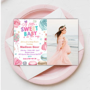 Invitación Un Pequeño Bebé Dulce Es Una De Las Formas En Que
