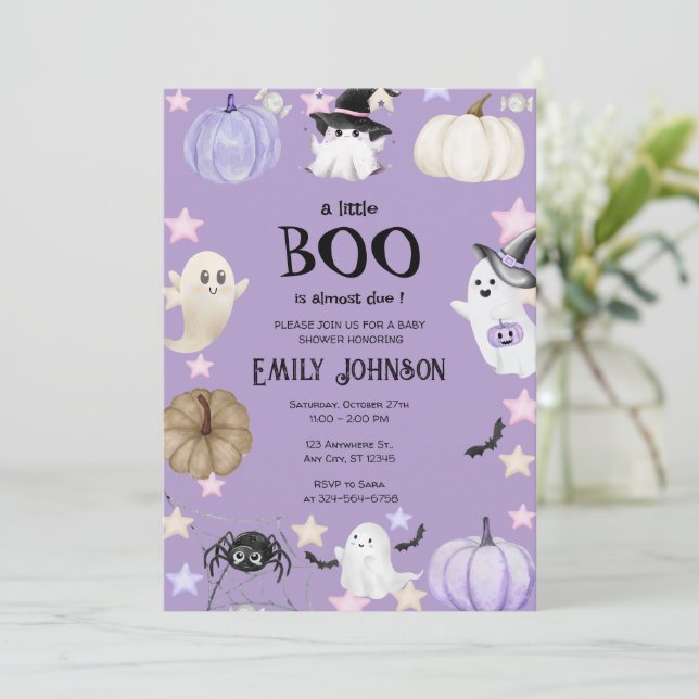 Invitación Un pequeño boo en Baby Shower morado (Anverso de pie)