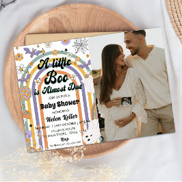 Invitación Un pequeño Boo Groovy Rainbow Halloween Baby Showe