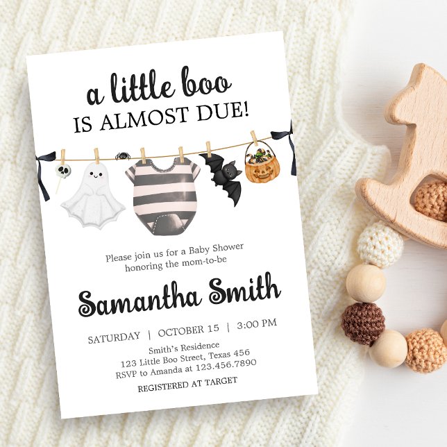 Invitación Un pequeño bote casi se debe a Baby Shower (A Little Boo Baby Clothes Baby Shower Invitation )