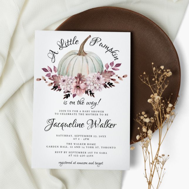 Invitación Un pequeño calabaza de otoño elegantes flores mora (Subido por el creador)