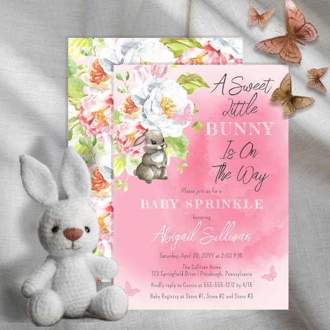 Invitación Un Pequeño Conejo Dulce Está En El Camino Del Bebé ("A Sweet Little Bunny Is On The Way!" Pink Girl Baby Sprinkle Invitation)