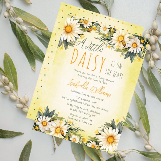 Invitación Un Pequeño Daisy Está En El Camino De La Baby Show (A Little Daisy Is On The Way! Sweet Spring Yellow Floral Girl Baby Shower Invitation)