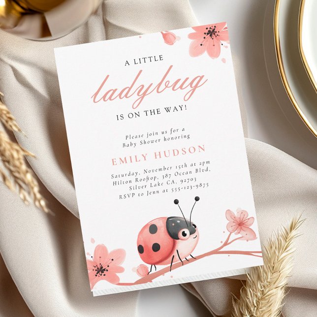 Invitación Un Pequeño Ladybug Está En Camino De Baby Shower (Subido por el creador)