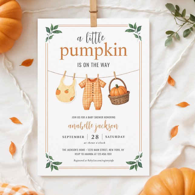 Invitación Un poco de ropa de calabaza cae Baby Shower (Subido por el creador)
