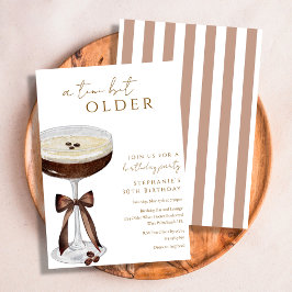 Invitación Un poco más viejo elegante Espresso Martini Cumple