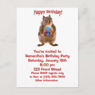 Invitación Una ardilla feliz de cumpleaños con presente