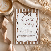 Una Bebé Está Preparando Café Regalo de Baby Showe