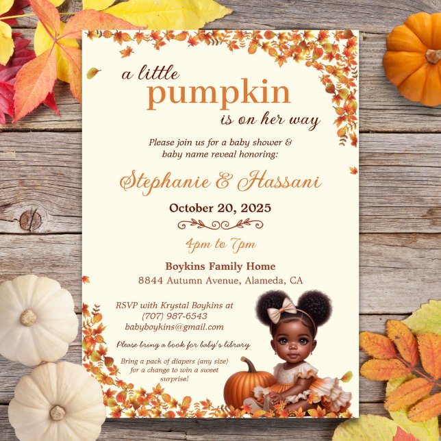 Invitación Una calabaza pequeña está en camino de una niña be (A Little Pumpkin is on Her Way Afro Puff Baby Girl Baby Shower Invitation)