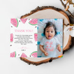 Invitación Una en Melón de Cumpleaños De Melón Gracias Tarjet<br><div class="desc">Presentamos nuestra tarjeta de agradecimiento "One In A Melon" Birthday Watermelon (Una en un melón), la manera perfecta de mostrar gratitud a sus invitados después de una celebración alegre. Esta encantadora tarjeta de agradecimiento incluye adorables gráficos de sandía y colores vibrantes, que capturan la esencia del verano y el deleite...</div>
