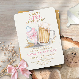 Invitación Una niña bebé elabora Baby Shower de botellas rosa