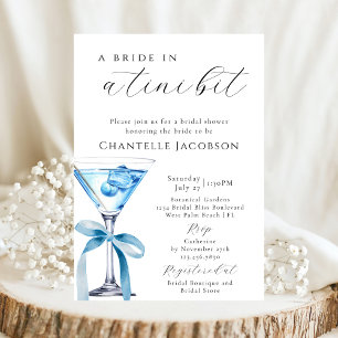 Invitación Una Novia En Una Ducha Bridal De Martini Azul De T