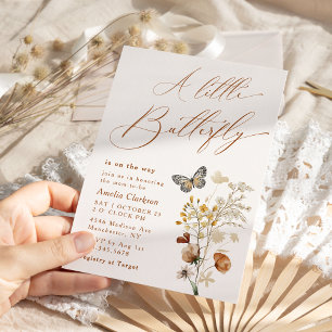 Invitación Una pequeña mariposa elegante baby shower de flore