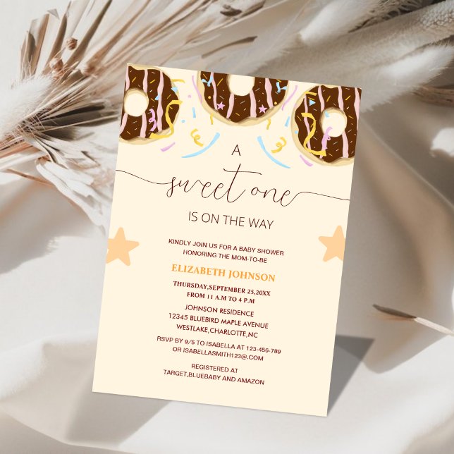 Invitación uno dulce está en camino a la ducha de bebé (Subido por el creador)