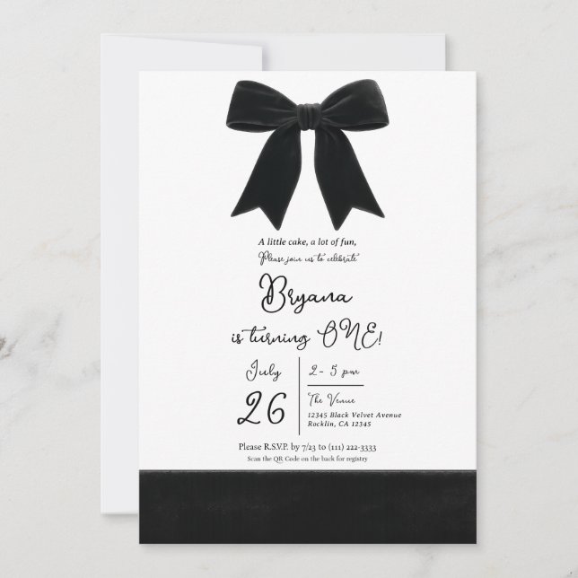 Invitación Velvet negro Bow Elegant Posh primer cumpleaños (Anverso)