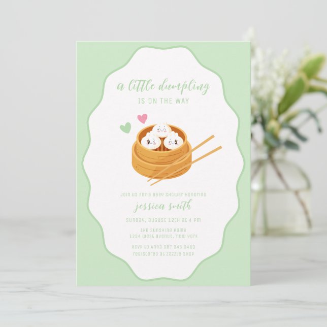 Invitación Verde Salvia Dulce Fiesta de Bebé Asiática de Dump (Anverso de pie)