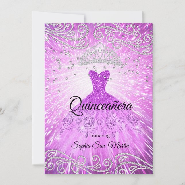 Invitación Vestido morado magenta plata Quinceanera cumpleaño (Anverso)