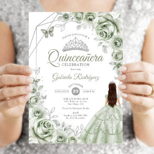 Invitación Vestido Verde Sage Plateado para Quinceañera Flora