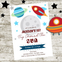 Viaje espacial por el primer cumpleaños del sol