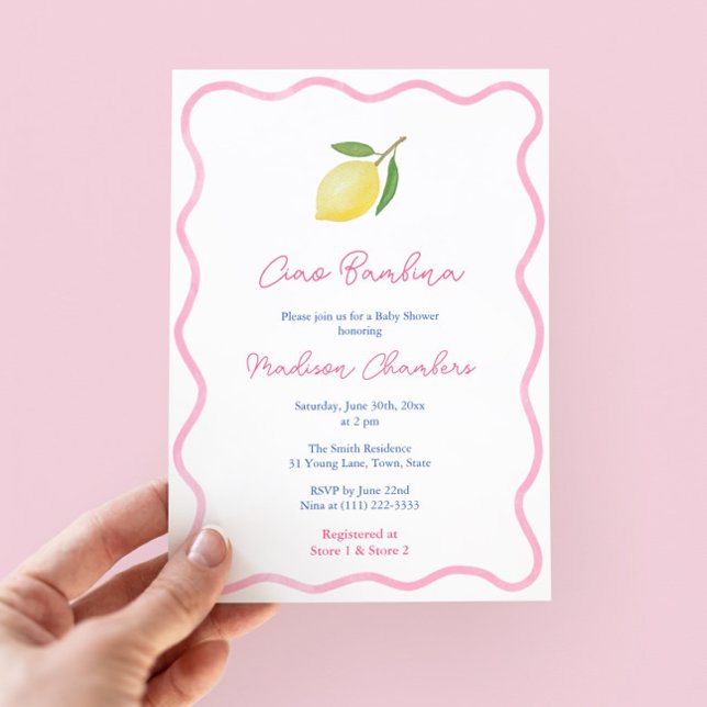 Invitación Vibrante Ciao Bambina Chica de Citrus Rosa Baby Sh (Ciao Bambina! Modern Wavy Border Citrus Lemon Baby Shower Invitation with pink accents. )