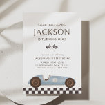 Invitación Vintage Race Car Boy 1er cumpleaños<br><div class="desc">¡Celebra tu rápido y furioso hijo de un año con esta invitación de cumpleaños con tema de carrera!</div>