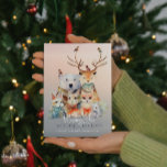 Invitación Vintage Vibe Winter Wonderland Wonderland Navidad<br><div class="desc">Este diseño está lleno de color y la alegre vibra vintage de un maravilloso país invernal: Navidades animales salvajes,  lindas ofertas,  con tipografía elegante.</div>