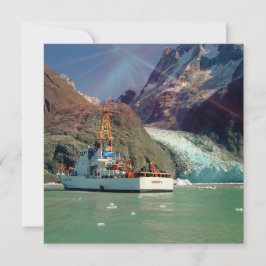 Invitación Vista de la montaña en Alaska con barco