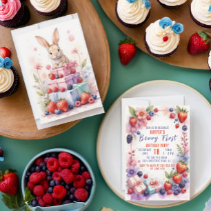Invitación Watercolor Berry First Birday con Bunny