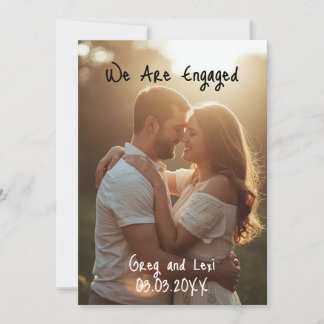 Invitación We Are Engaged Photo Announcement Card