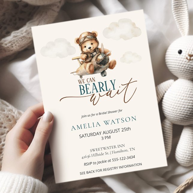 Invitación We Can Bearly Wait Teddy Bear Airplane Baby Shower (We Can Bearly Wait Teddy Bear Airplane Baby Shower Invitation)