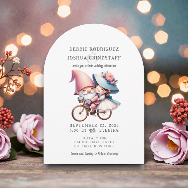 Invitación Whimsical Gnomes Fun Wedding Invitation  (Subido por el creador)