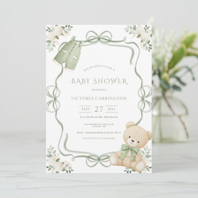 Invitación Whimsical Green Frame Vintage Bear  (Anverso de pie)