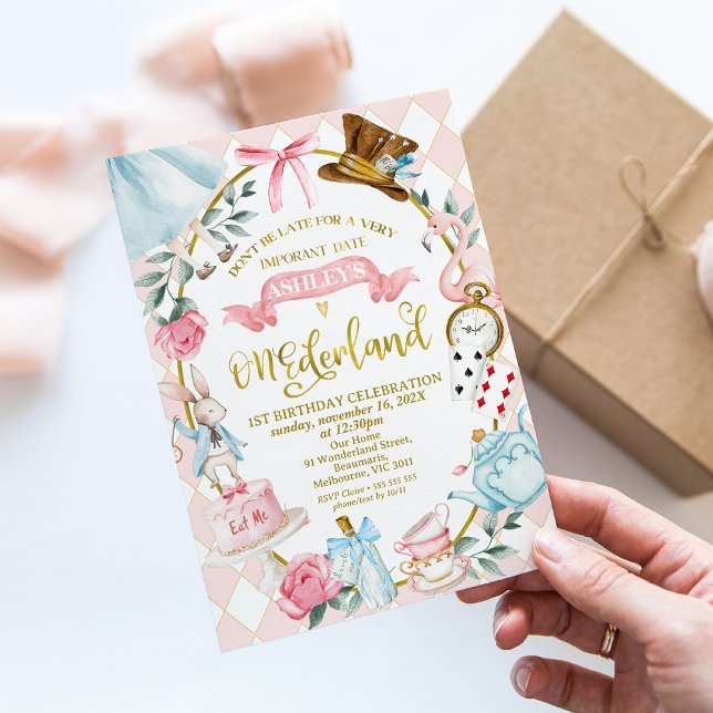 Invitación Whimsical Pink Bow Alice Onederland 1er cumpleaños (Whimsical Alice In Onederland 1st Birthday Invitation, Pink Bow, One-derland Birthday Invitation )
