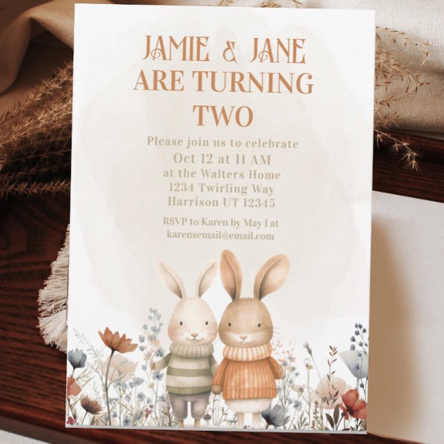 Invitación Whimsical Woodland Bunny Twin Birday (Subido por el creador)