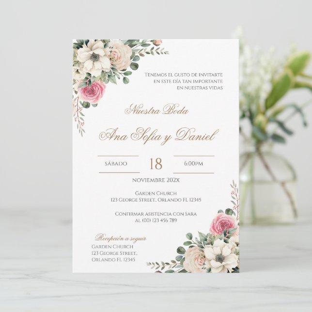 Invitación White and pink floral Spanish wedding (Anverso de pie)