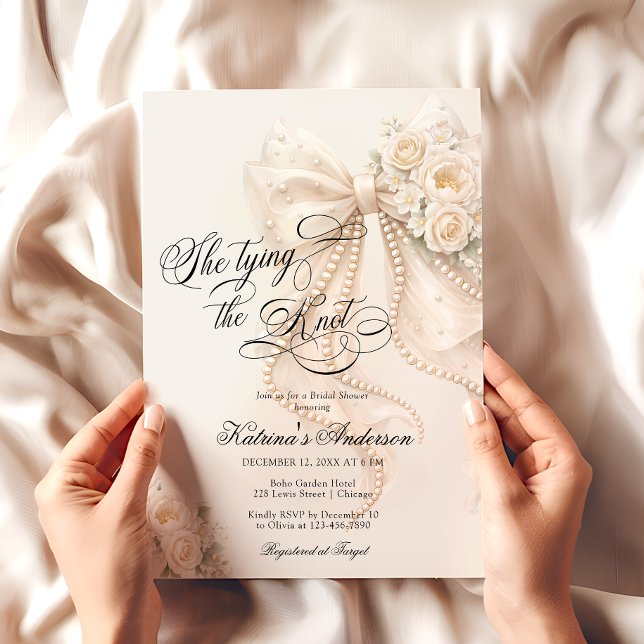 Invitación White Bow She's Tying the Knot Bridal Shower (Subido por el creador)