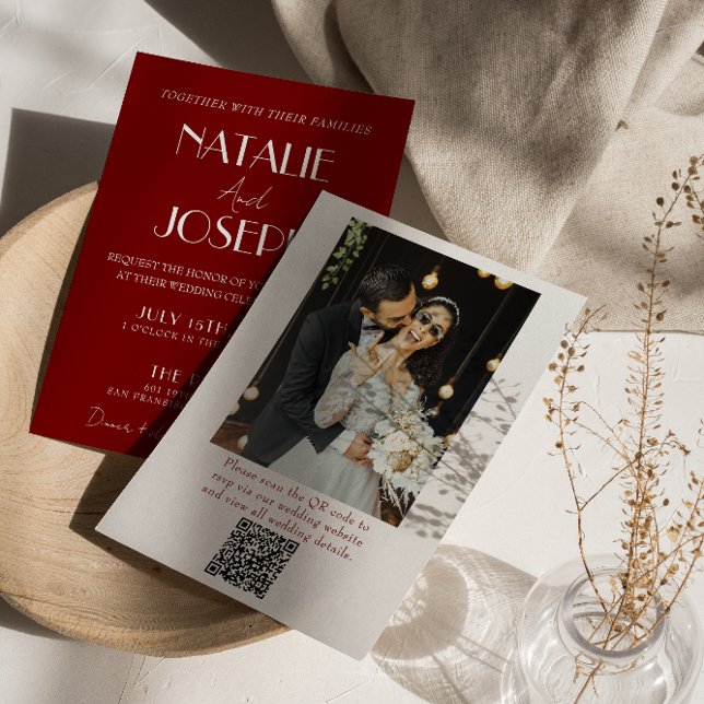 Invitación White Burgundy Minimalist QR Code Photo Wedding (Subido por el creador)