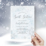 Invitación Winter Wonderland Blue Silver Snowflake Sweet 16<br><div class="desc">Esta invitación a la fiesta de cumpleaños Sweet 16 incluye un diseño helado azul en la parte delantera y trasera. Este artículo se muestra en papel estándar, pero puede ser personalizado a cualquier papel de color que desee. ¡Hay muchas opciones para la personalización! Introduzca en su propia información o personalizar...</div>