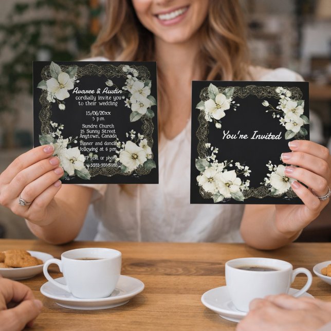 Invitación You're Invited White and Gold Floral Frame (Subido por el creador)
