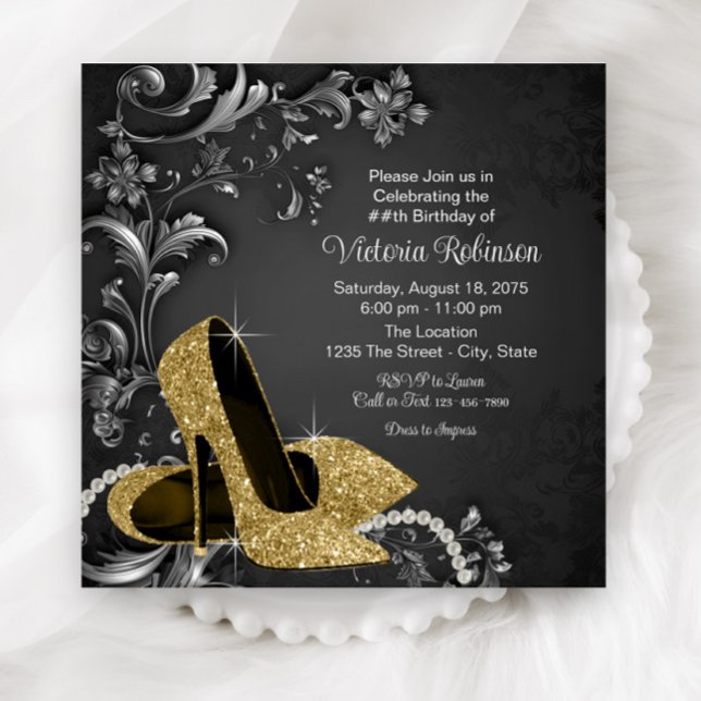 Invitación Zapato de oro negro Fiesta de cumpleaños de mujer (Black gold high heels and pearls any number birthday and event invitation. Simply add your details.)