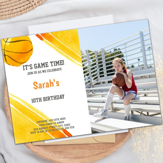 Invitaciones a fiestas deportivas de personalizabl (Orange Ball Watercolor Basketball Invitations phot)