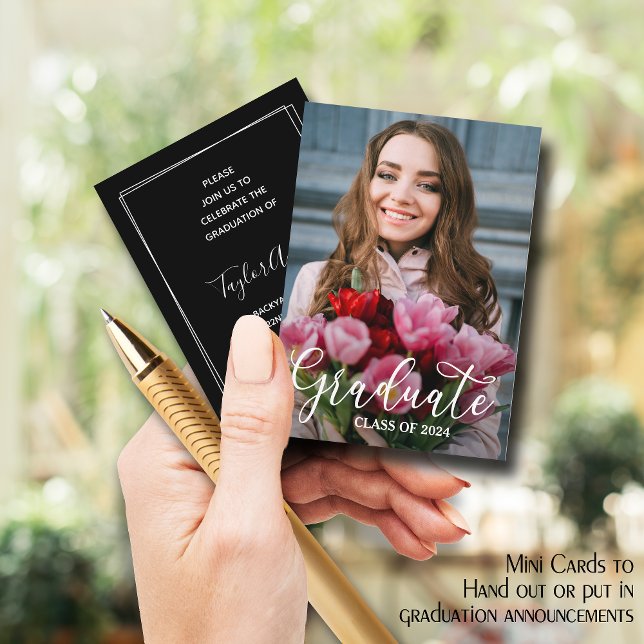 Invitaciones a graduación de fotos de MINI 2024 (Small 3.5" x 2.5" graduation party cards to hand out or include in your graduation announcements.)