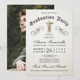 Invitaciones a graduación de la Escuela de Odontol
