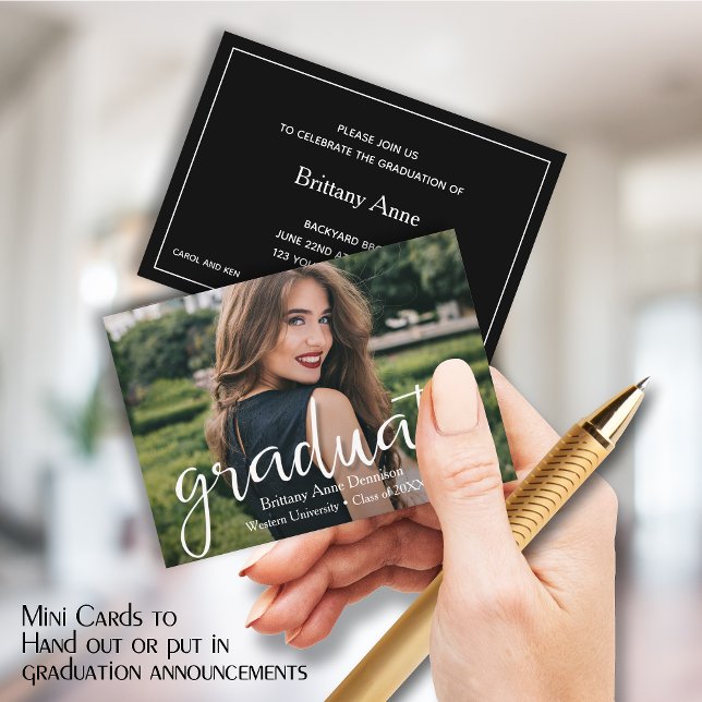 Invitaciones a graduados de fotografía MINI Size 3 (Small 3.5" x 2.5" graduation party cards to hand out or include in your graduation announcements.)