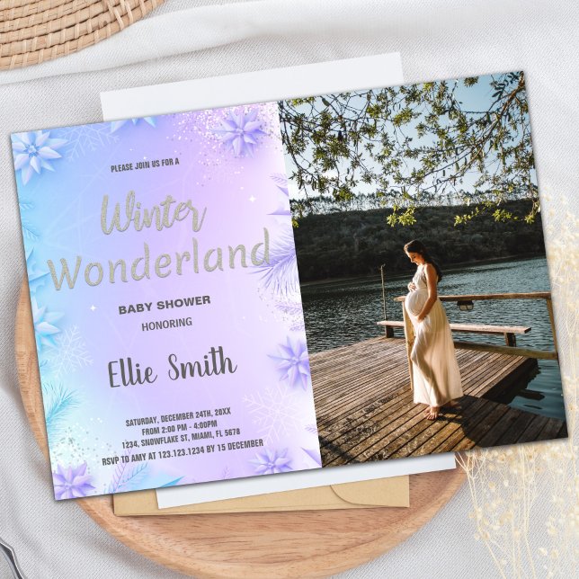 Invitaciones a la ducha para bebés de invierno mor (Winter Baby Shower Invitations Purple with Photo)