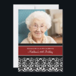 Invitaciones a la fiesta de cumpleaños de Red Dama<br><div class="desc">Personalizado foto 80 invitaciones de fiesta de cumpleaños en elegantes tonos rojos,  negros y blancos clásicos de damasco floral. Añade tu nombre,  foto y detalles del fiesta para una invitación única y elegante a la fiesta de cumpleaños.</div>