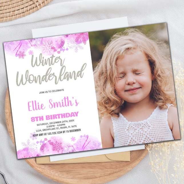Invitaciones a la Tierra de Maravillas de Invitaci (Winter Wonderland Invitations Pink Snow with photo)
